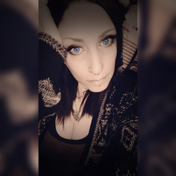 Meet your Posher, Tyger - Picture 1 of 1